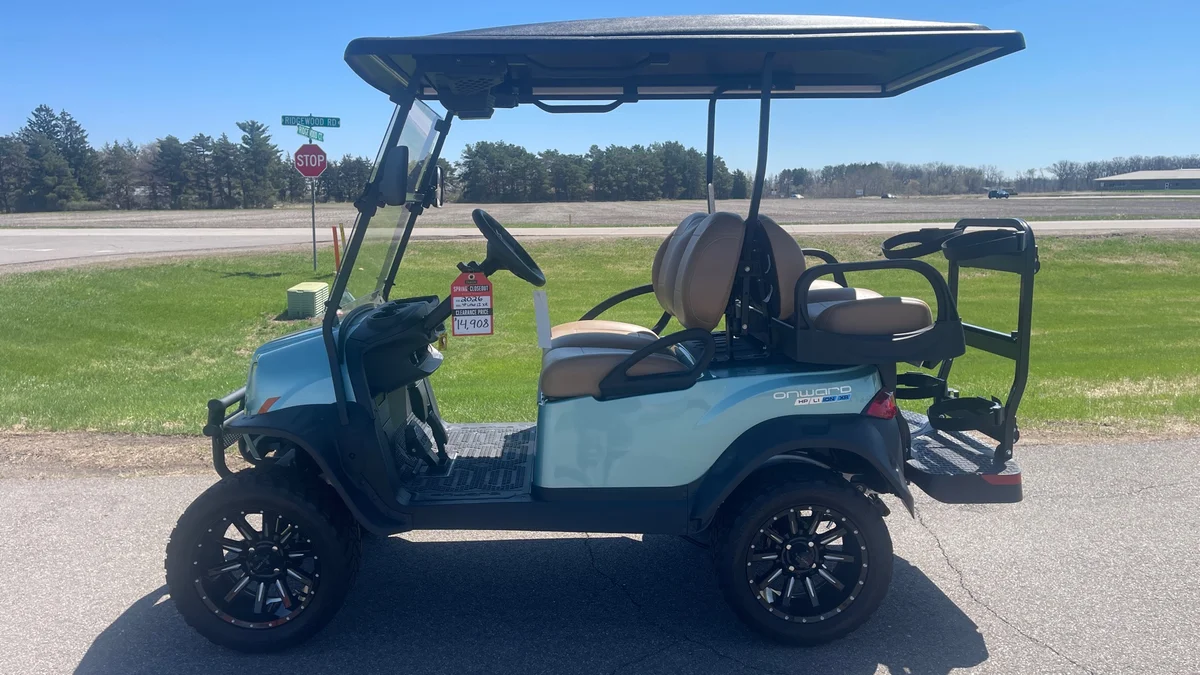 2026 Club Car Onward Lifted thumb 2