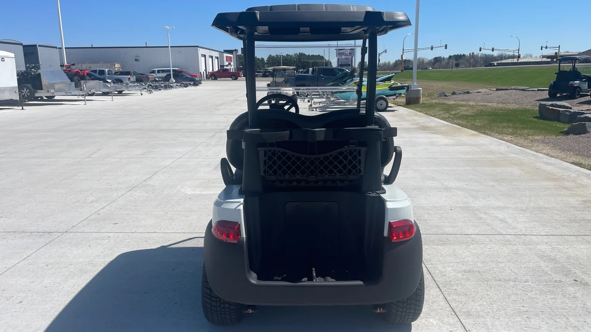 2027 Club Car Onward Gas thumb 4