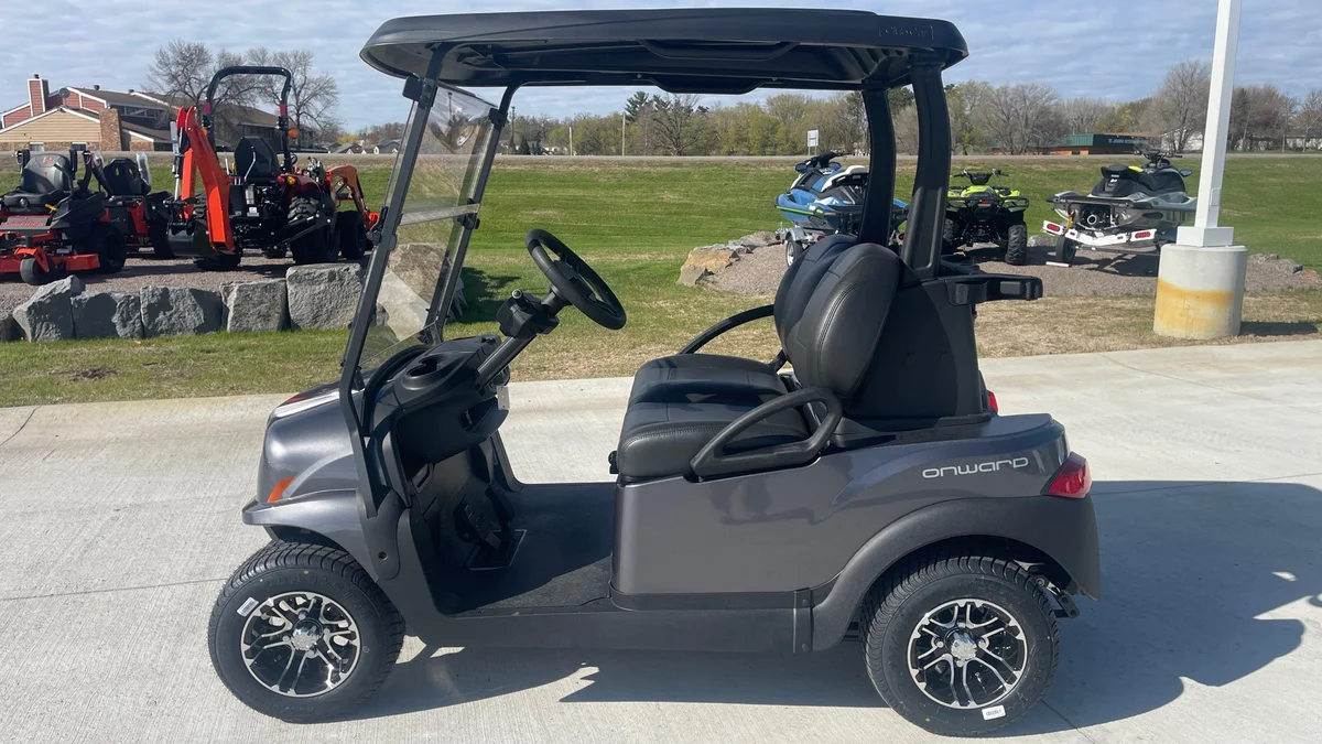 2027 Club Car Onward Gas thumb 2