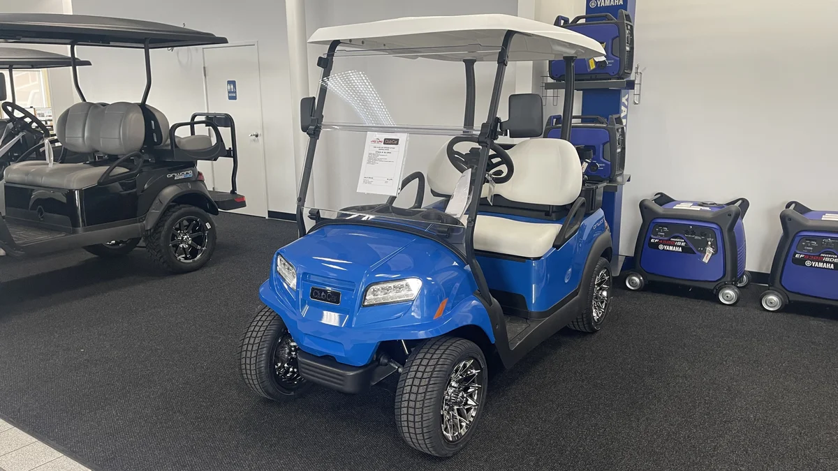 2026 Club Car Onward Gas thumb 3