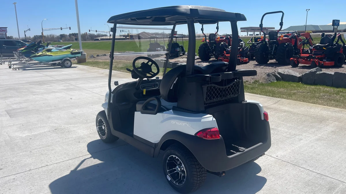 2027 Club Car Onward Gas thumb 3