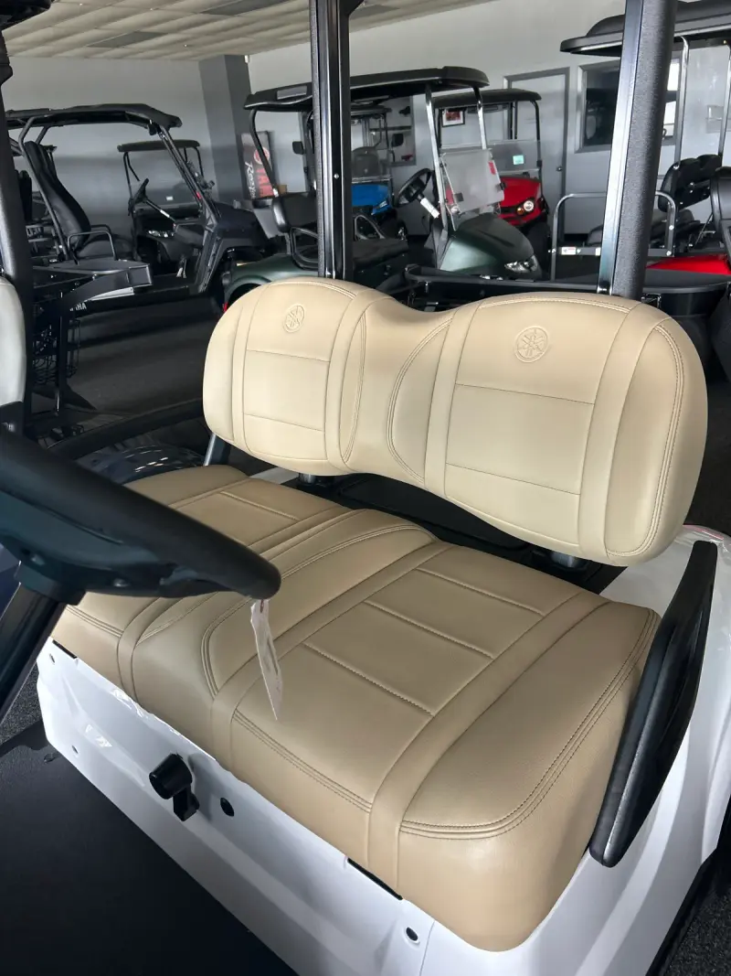 2027 Yamaha Drive2 QuieTech EFI thumb 1