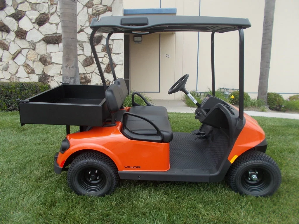 2025 E-Z-GO Valor thumb 2