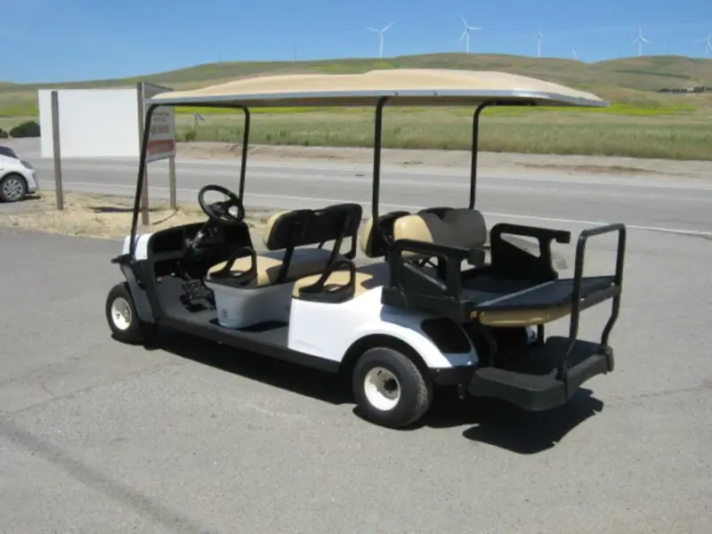 2023 Cushman Shuttle 6 thumb 4