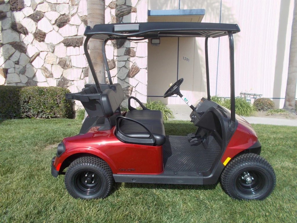 2025 E-Z-GO Valor thumb 2