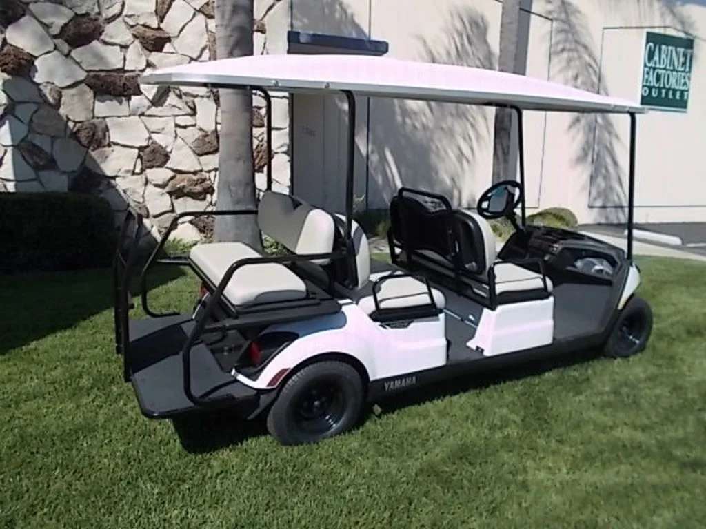 2025 Yamaha Drive2 Concierge® 4 Powertech AC thumb 3
