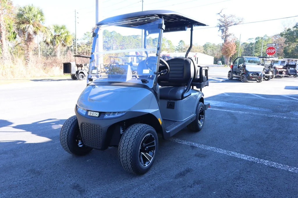 2026 E-Z-GO RXV ELiTE Lithium thumb 4