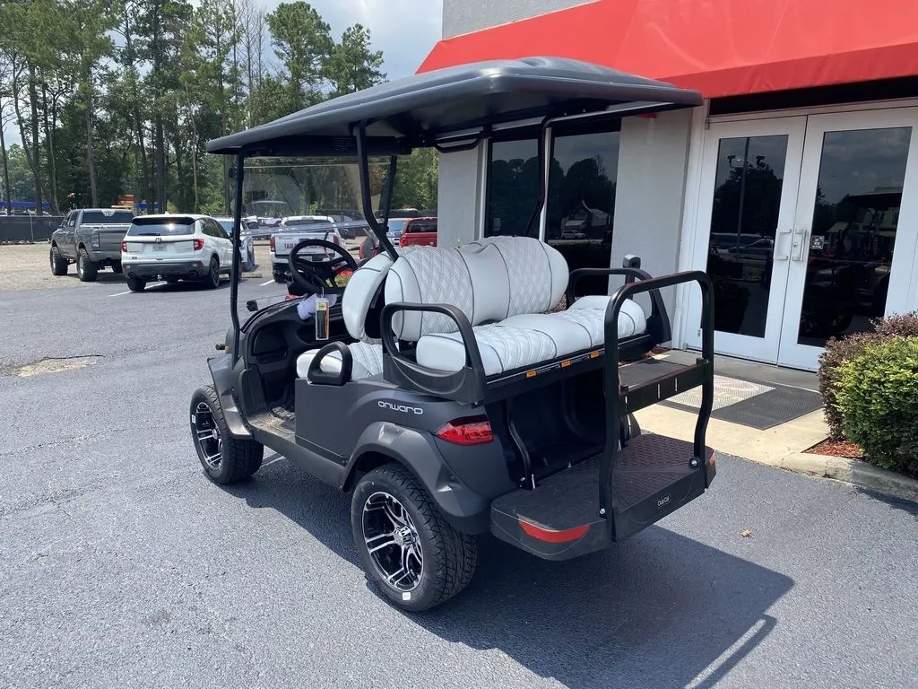 2027 Club Car Onward thumb 4