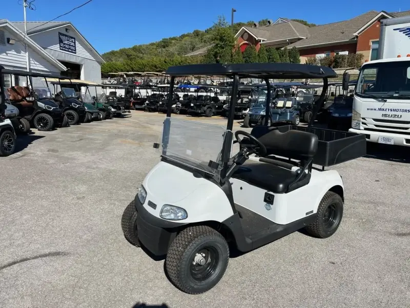 2021 E-Z-GO RXV photo 1