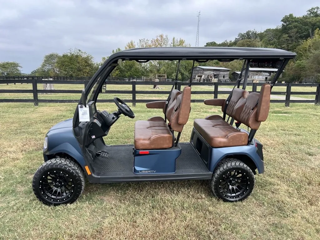 2027 E-Z-GO Liberty thumb 2