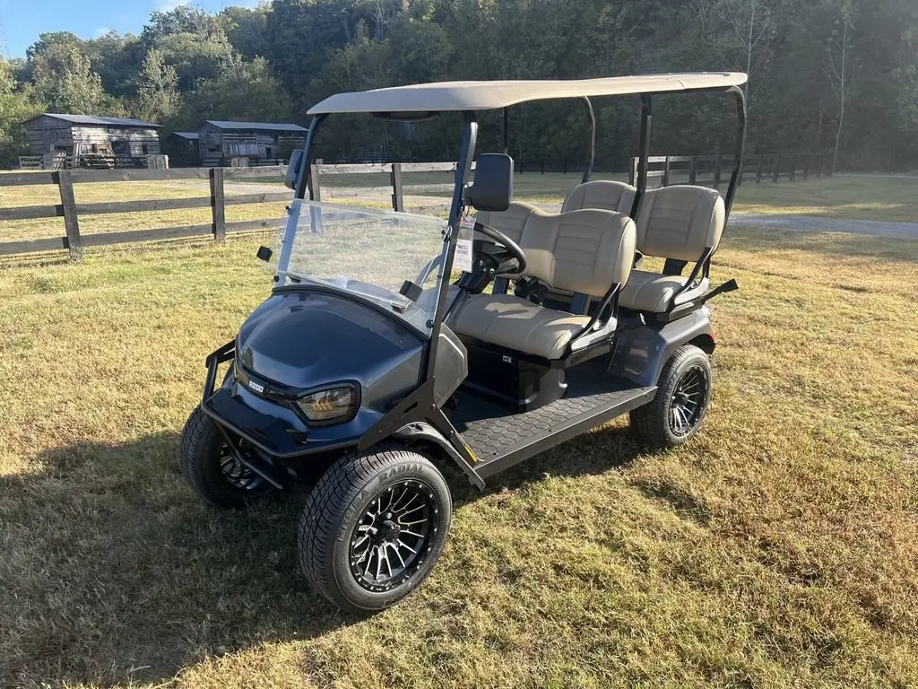 2026 E-Z-GO Liberty photo 1