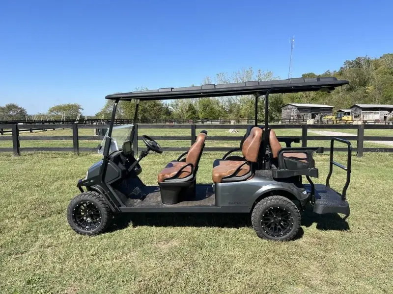 2027 E-Z-GO Express thumb 2