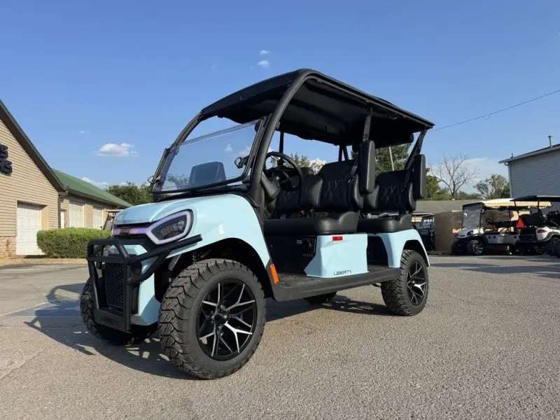 2027 E-Z-GO Liberty photo 1