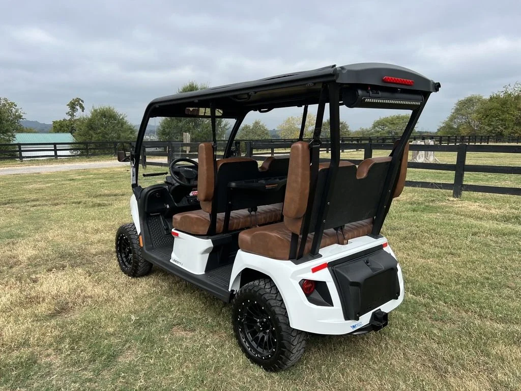 2027 E-Z-GO Liberty thumb 3