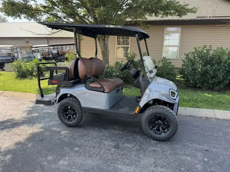 2027 E-Z-GO Liberty thumb 2