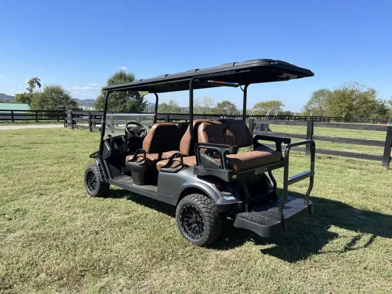 2027 E-Z-GO Express thumb 3