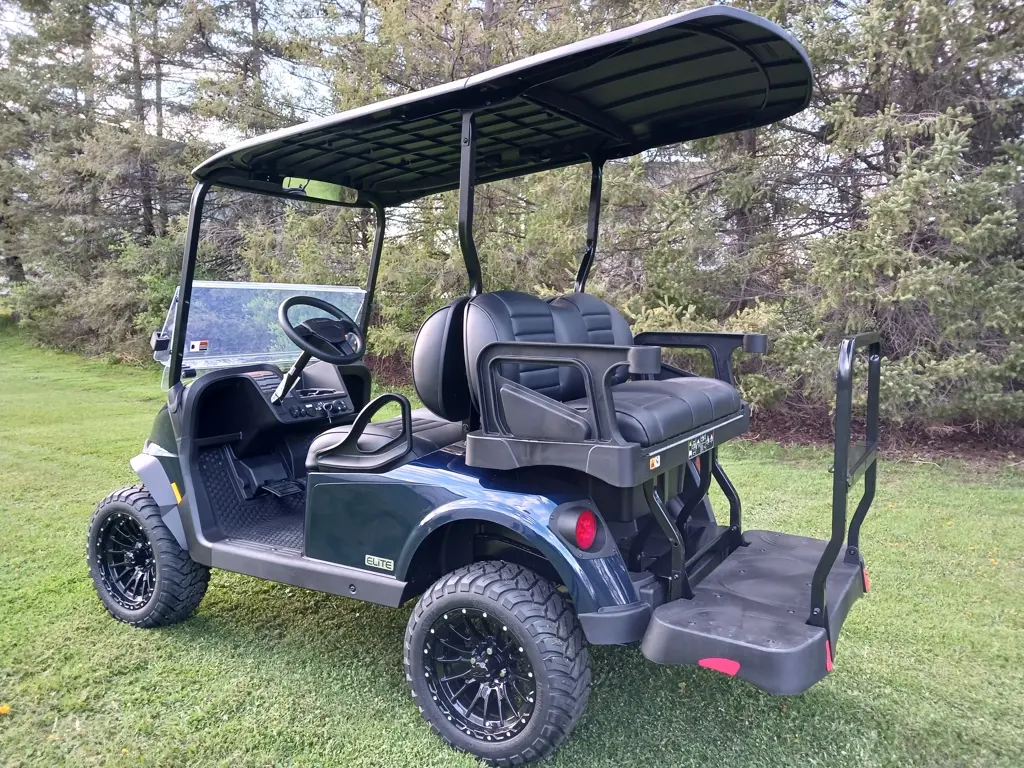 2026 E-Z-GO RXV ELiTE Lithium thumb 4