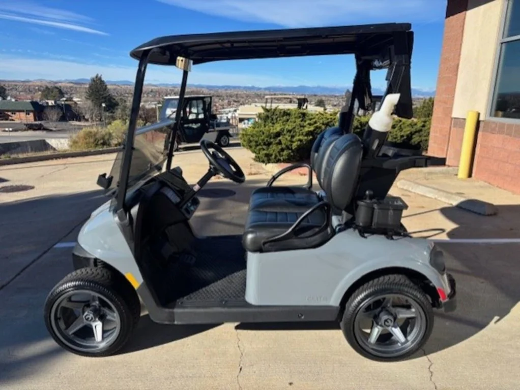 2025 E-Z-GO Freedom thumb 2