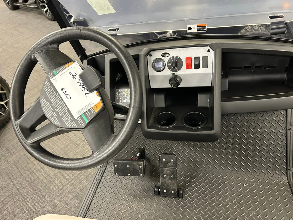 2026 Cushman Hauler 800X thumb 3