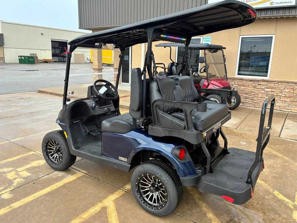 2026 E-Z-GO RXV ELiTE Lithium thumb 3