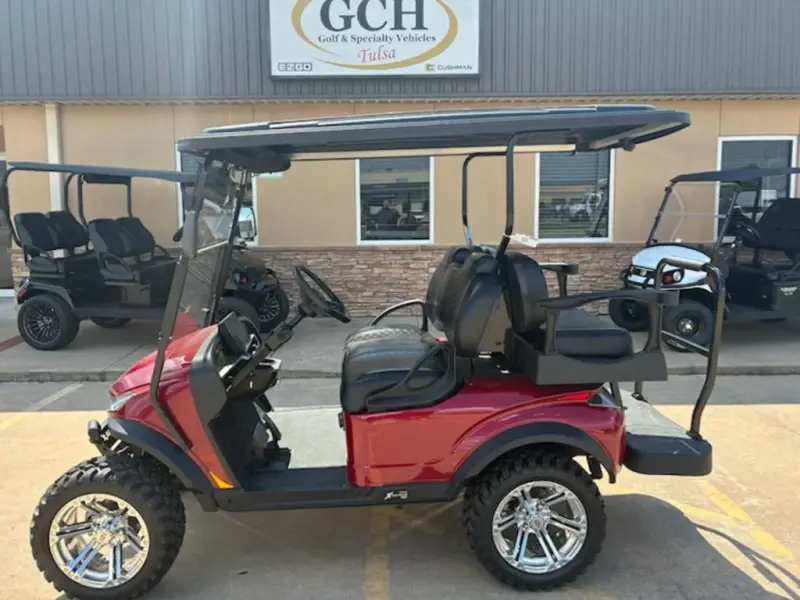 2024 Madjax X-Series 4 Passenger Lifted thumb 2