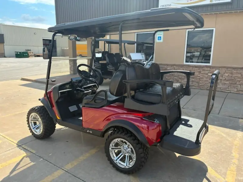 2024 Madjax X-Series 4 Passenger Lifted thumb 3