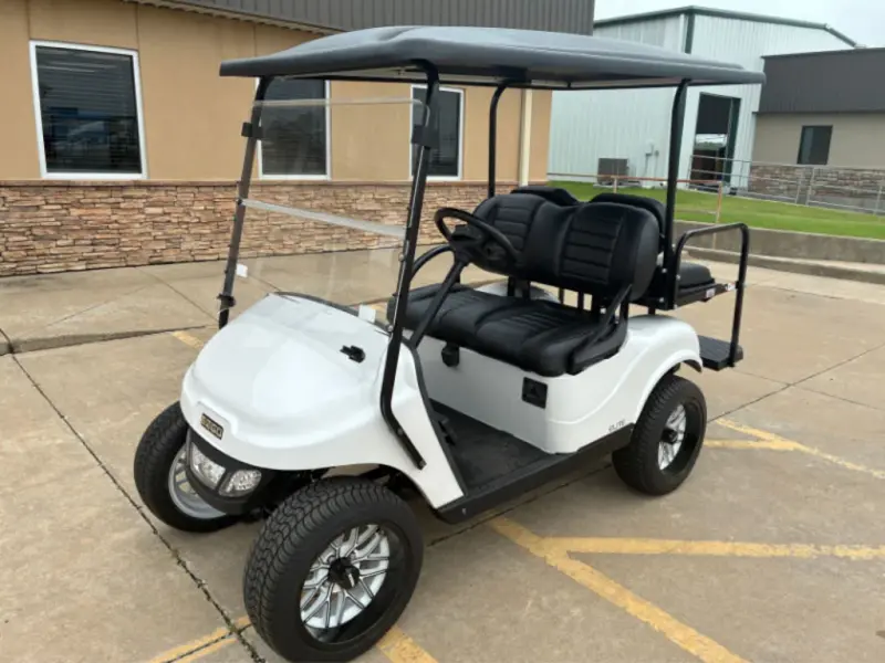 2019 E-Z-GO TXT thumb 1
