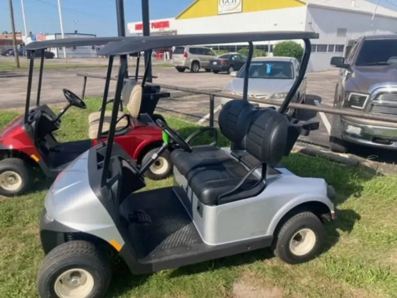 2025 E-Z-GO Freedom thumb 1