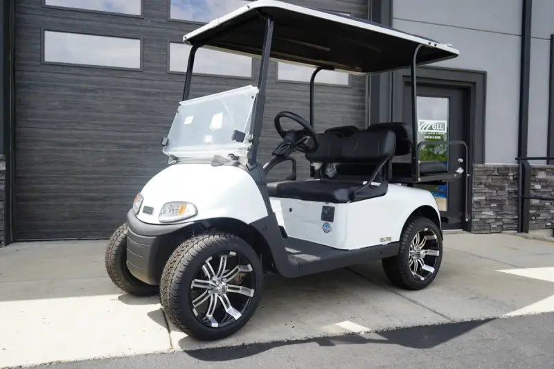 2021 E-Z-GO RXV ELiTE Lithium photo 1