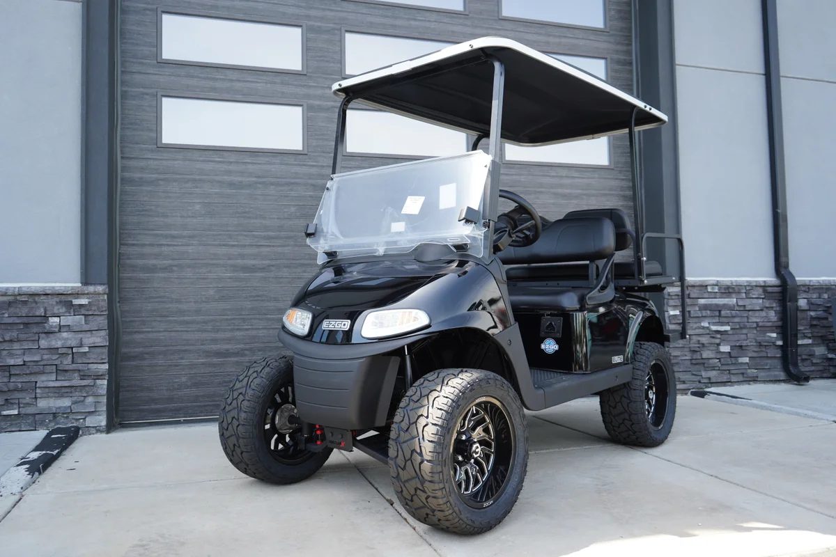2021 E-Z-GO RXV ELiTE Lithium thumb 2