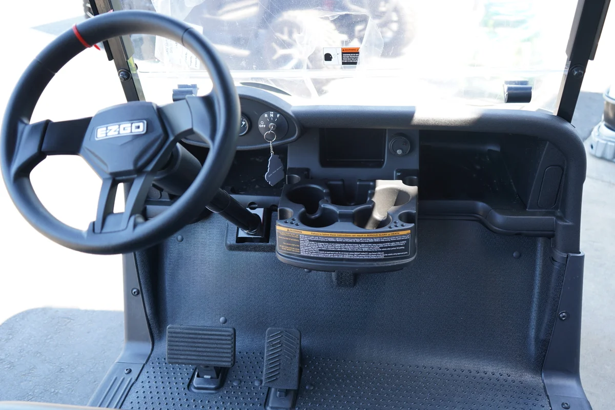 2021 E-Z-GO RXV ELiTE Lithium thumb 3