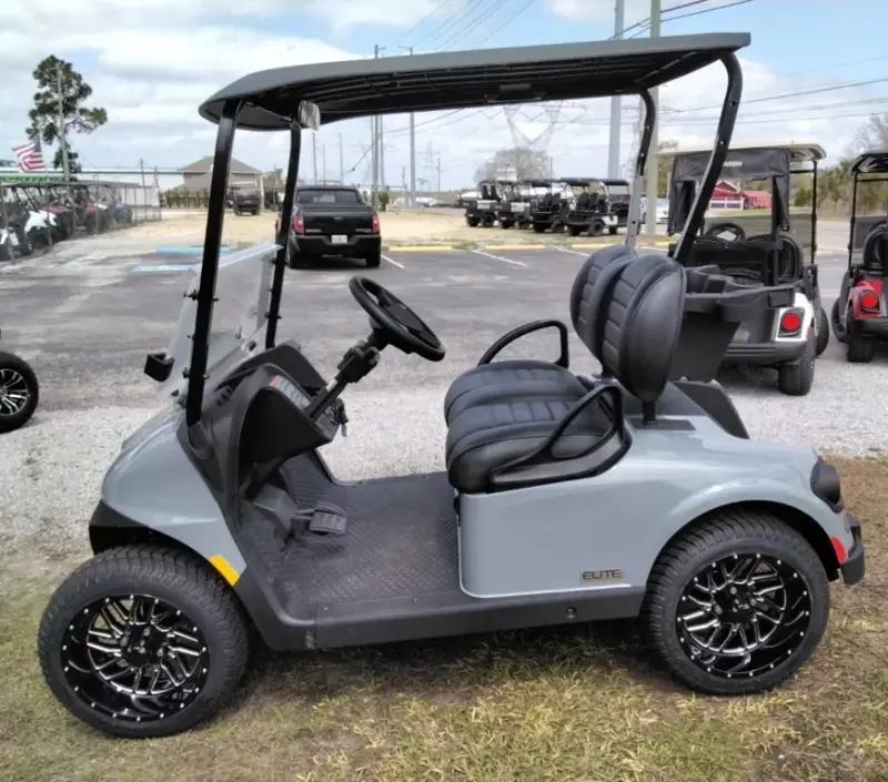 2026 E-Z-GO RXV thumb 1