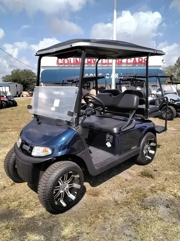 2022 E-Z-GO RXV