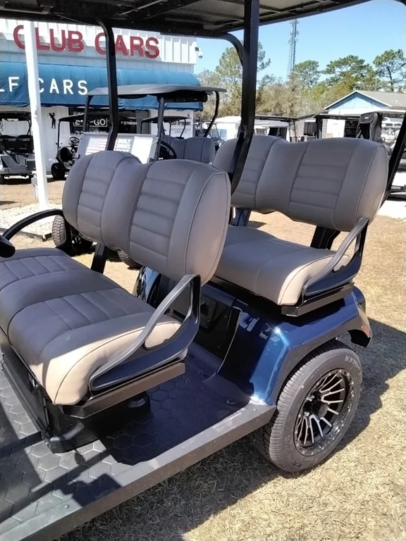 2026 E-Z-GO Liberty thumb 2