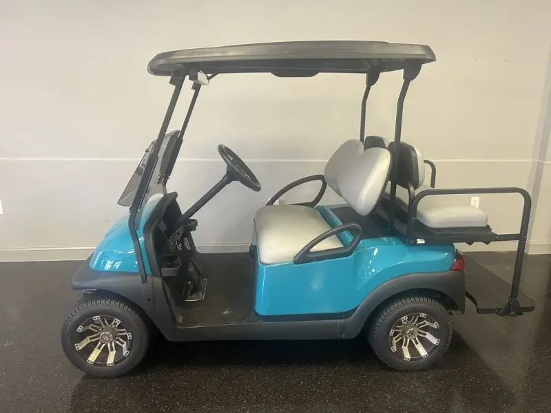 2021 Club Car Precedent photo 1