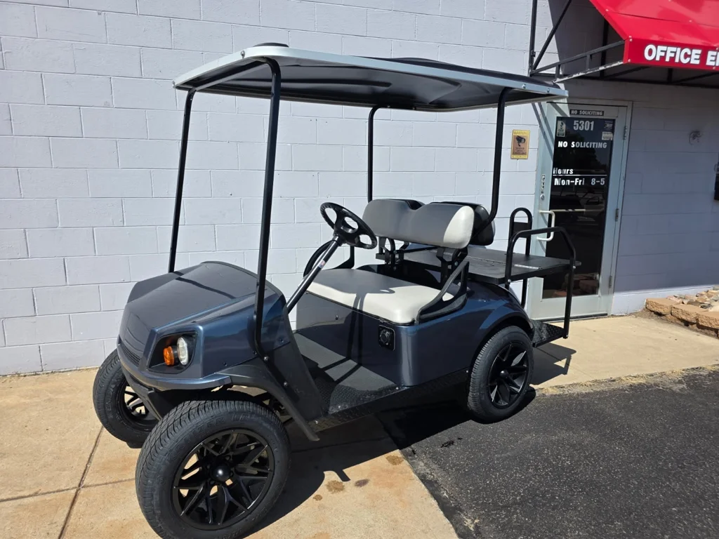 2019 Cushman Shuttle 2+2