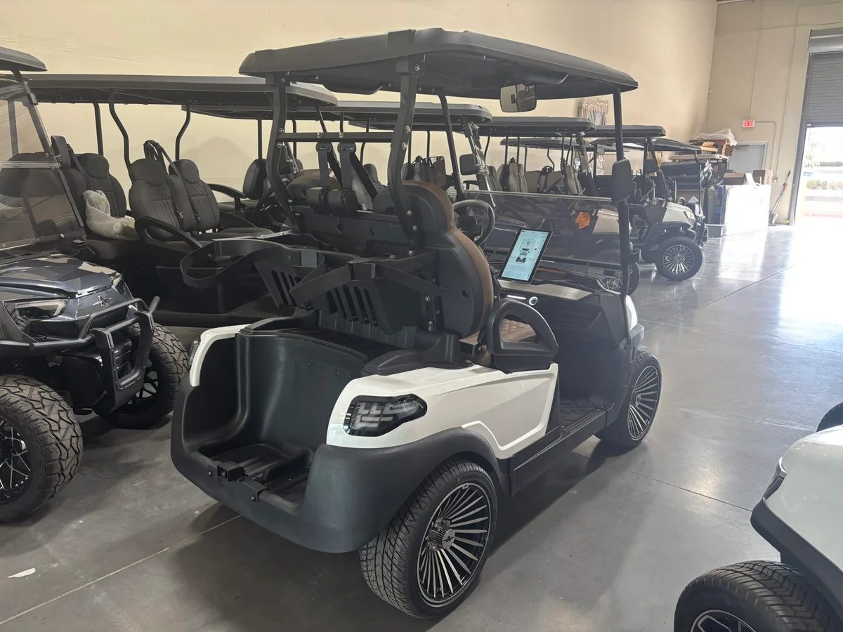 2026 Atlas 2P W105 Passenger Golf Cart With Apple Car Play thumb 3