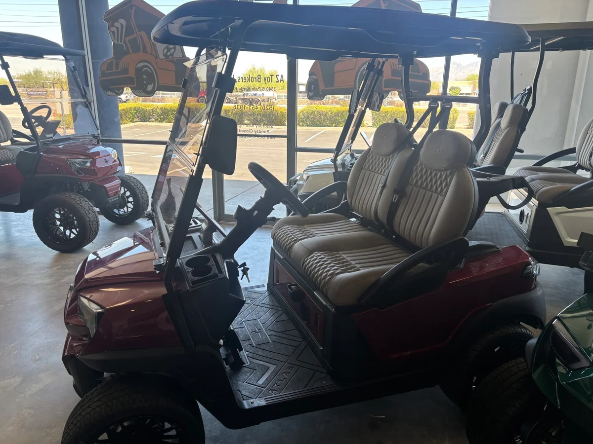 2026 Atlas 2P W105 seater w/ Golf bag Holder thumb 2