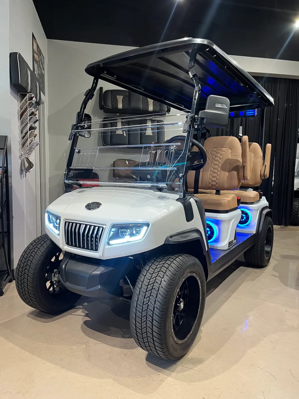 2027 Evolution D5 Ranger 4 PLUS WITH SEATS, WHEELS, LITHIUM ION BATTERY, TOUCHSCREEN, AND MORE! photo 1