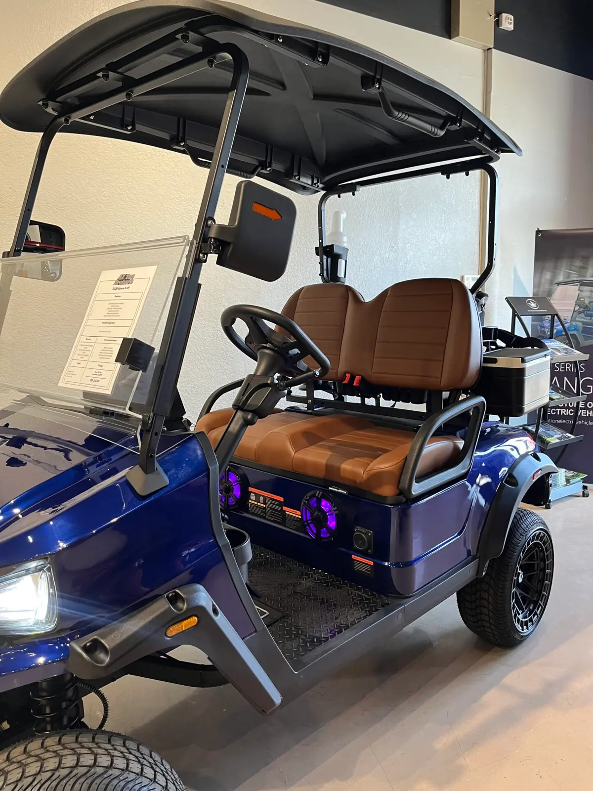 2026 Solana G WITH CUSTOM RIMS AND TIRES, LITHIUM ION BATTERY, AND APPLE CARPLAY thumb 3