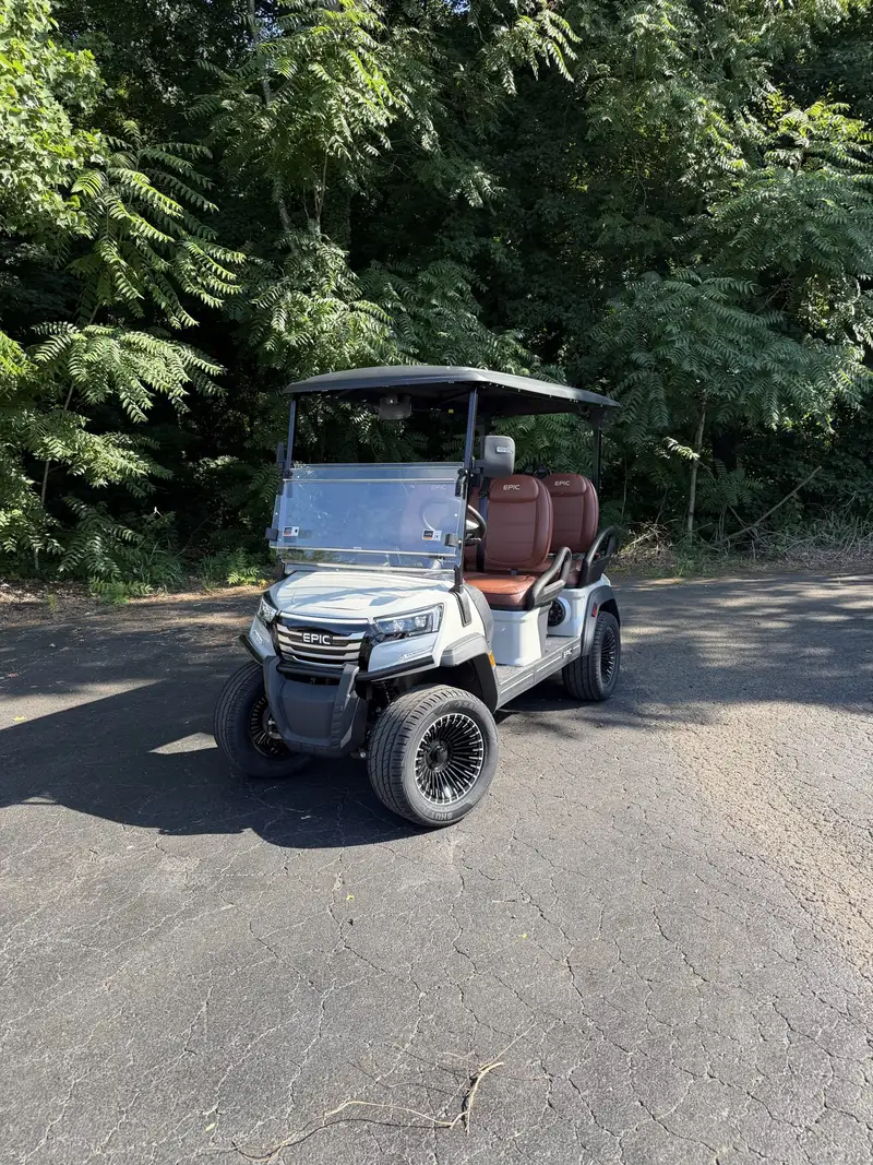 2026 Epic Carts E40FX Wonderful White thumb 1