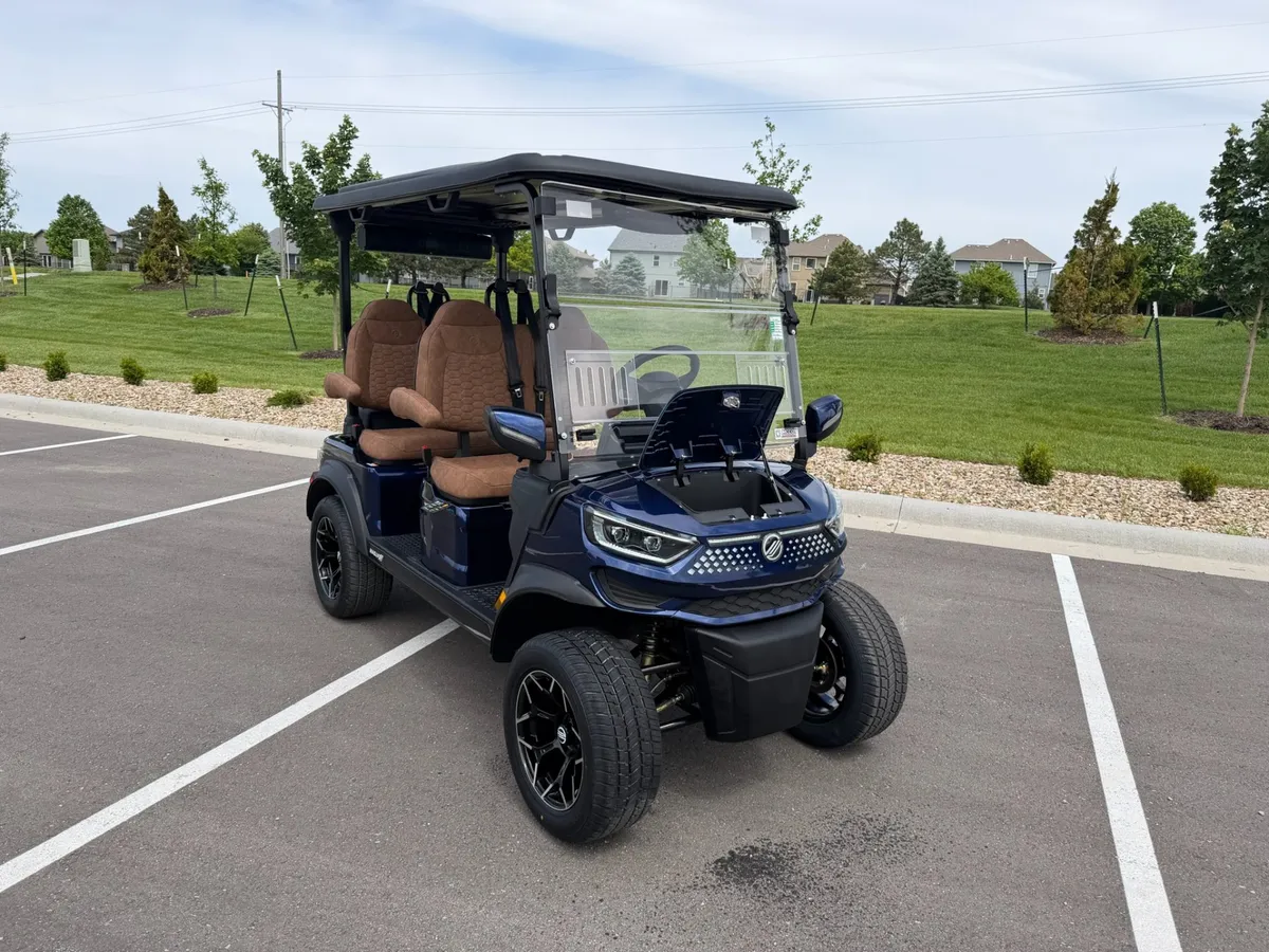 2026 Madjax Ascent - Limited Addition with upgraded seats and audio package thumb 3