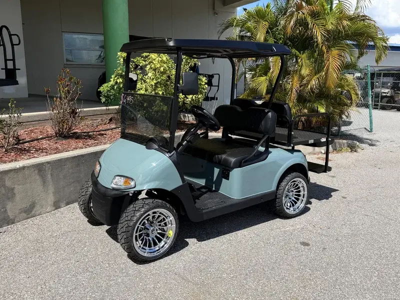 2020 E-Z-GO Freedom ELiTE Lithium thumb 1