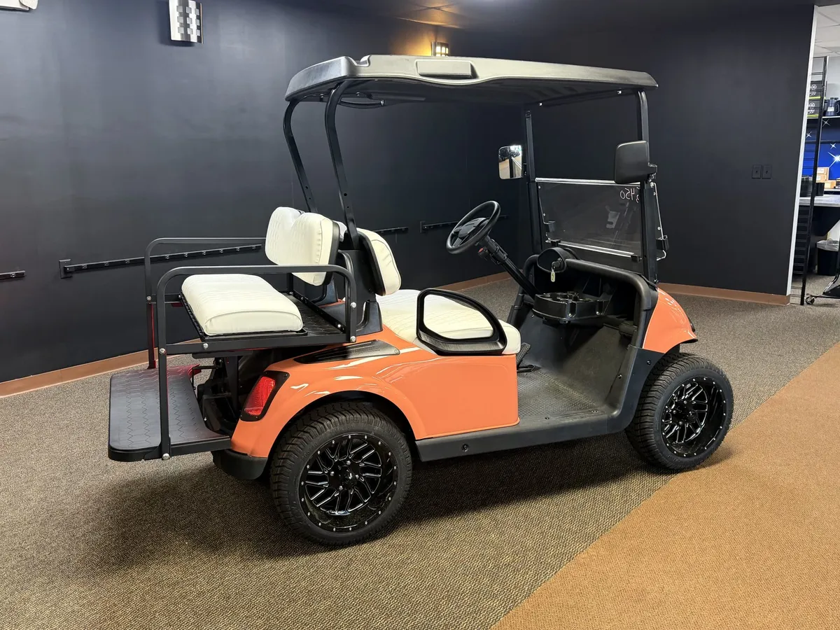 2020 E-Z-GO Freedom ELiTE Lithium thumb 2