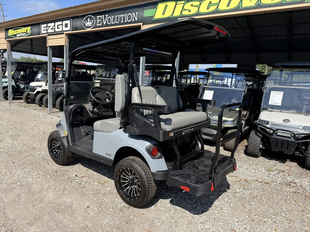 2026 E-Z-GO RXV ELiTE Lithium thumb 2