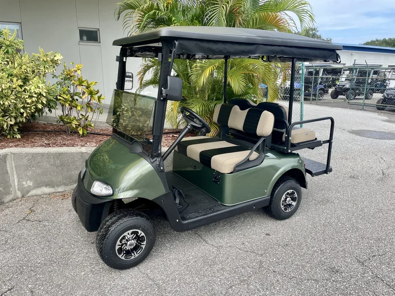 2019 E-Z-GO Freedom ELiTE Lithium thumb 2