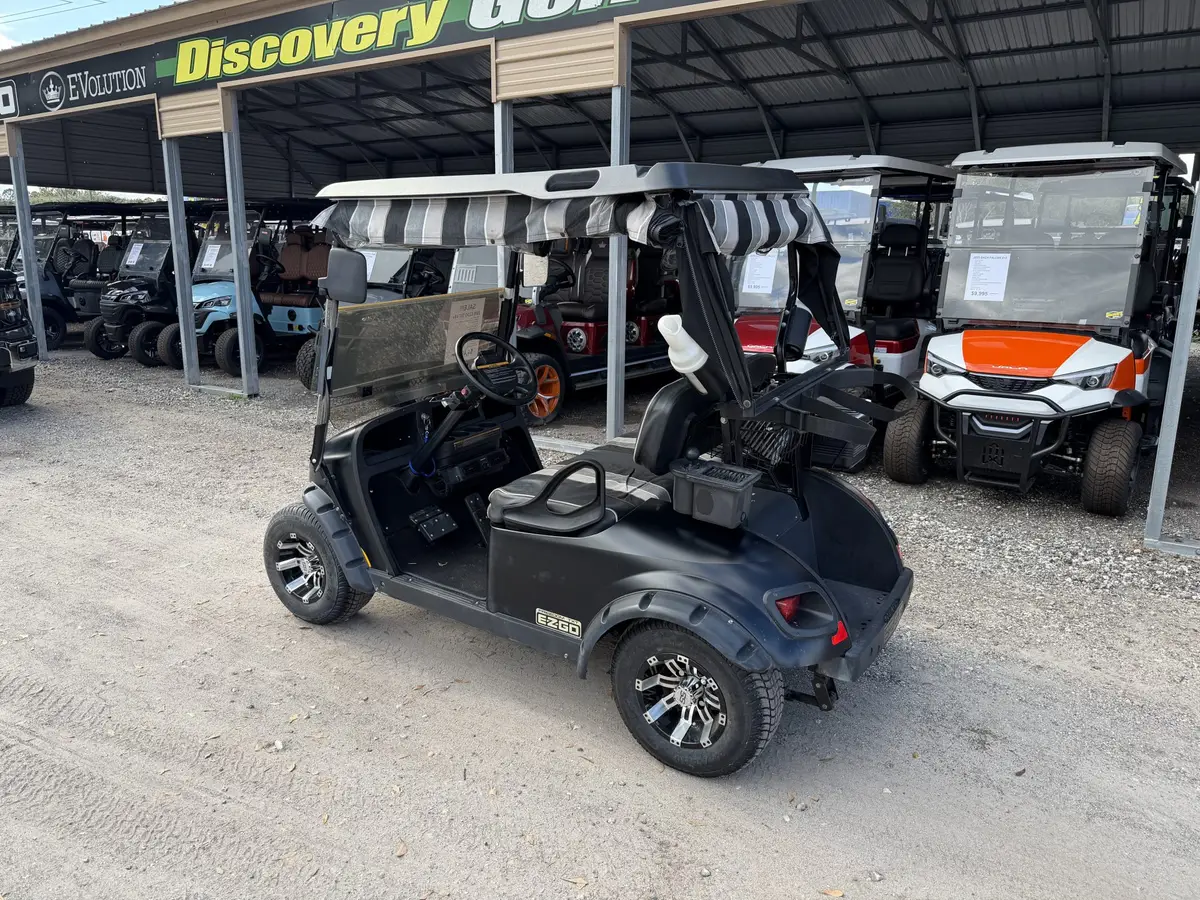 2018 E-Z-GO TXT 48V Golfer Package thumb 2