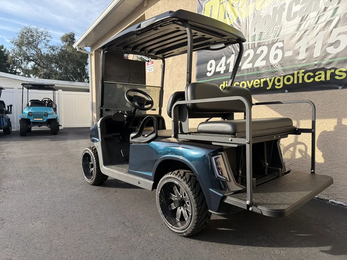 2020 E-Z-GO Freedom ELiTE Lithium thumb 3