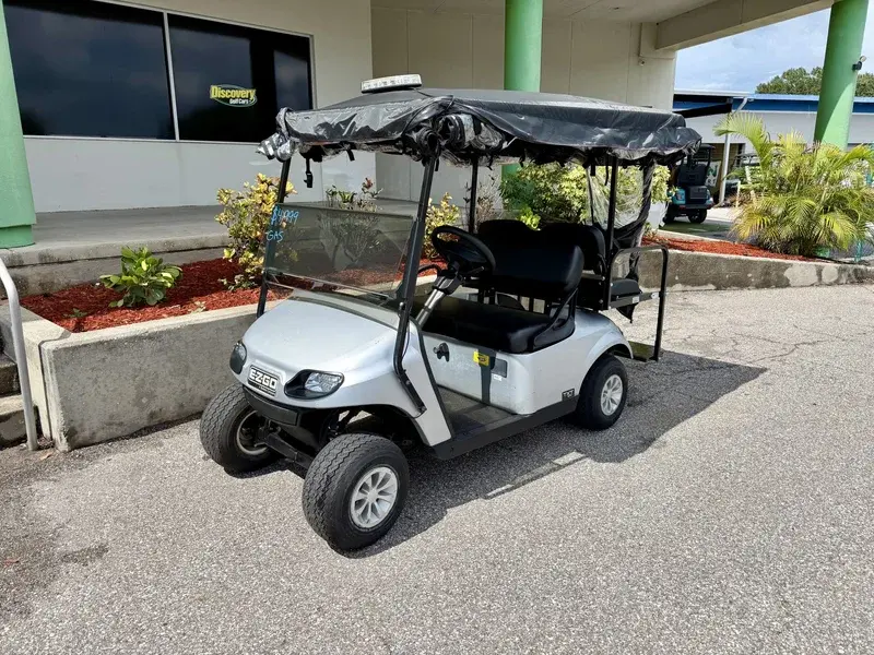 2019 E-Z-GO TXT Gas thumb 1