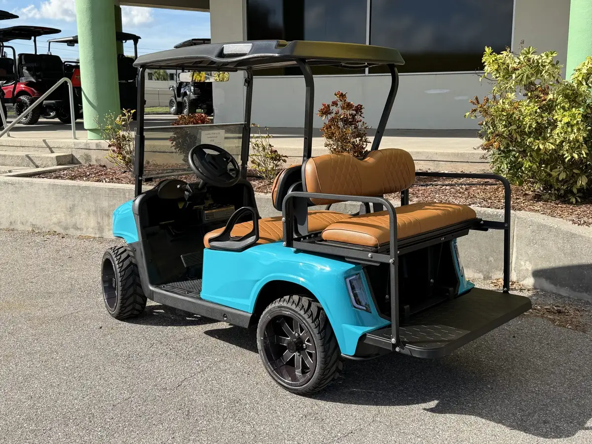 2020 E-Z-GO Freedom ELiTE Lithium thumb 2